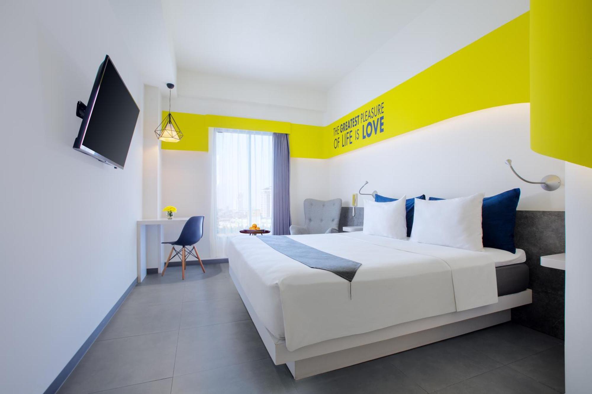 Yello Hotel Jemursari Surabaja Zewnętrze zdjęcie