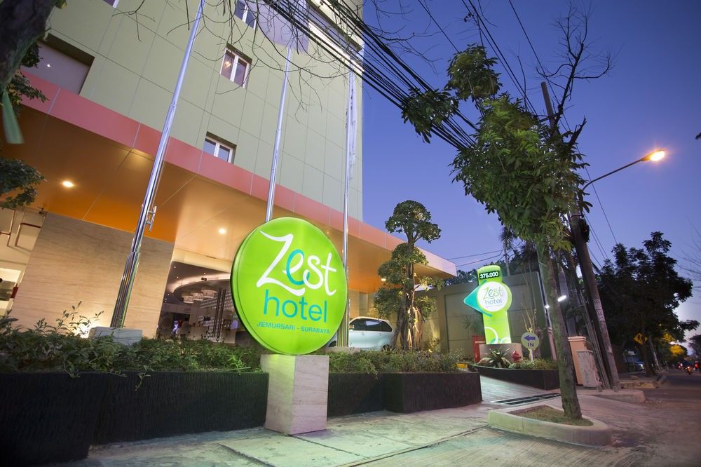 Yello Hotel Jemursari Surabaja Zewnętrze zdjęcie